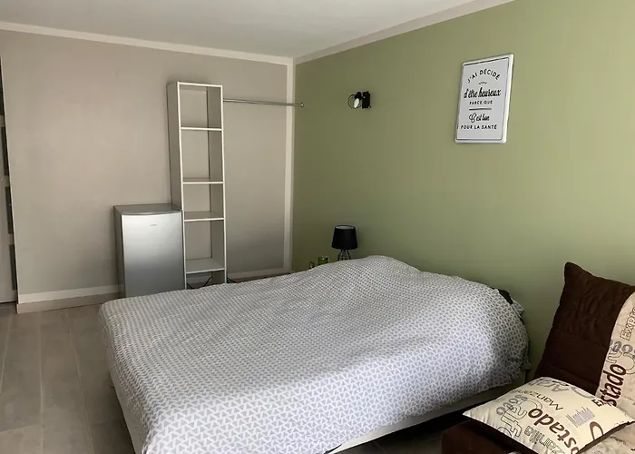 Aux Portes Du Marais Poitevin Habitación en casa particular Aiffres